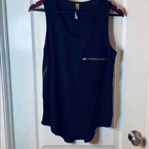 Paper Crane | Black Zippered Tank